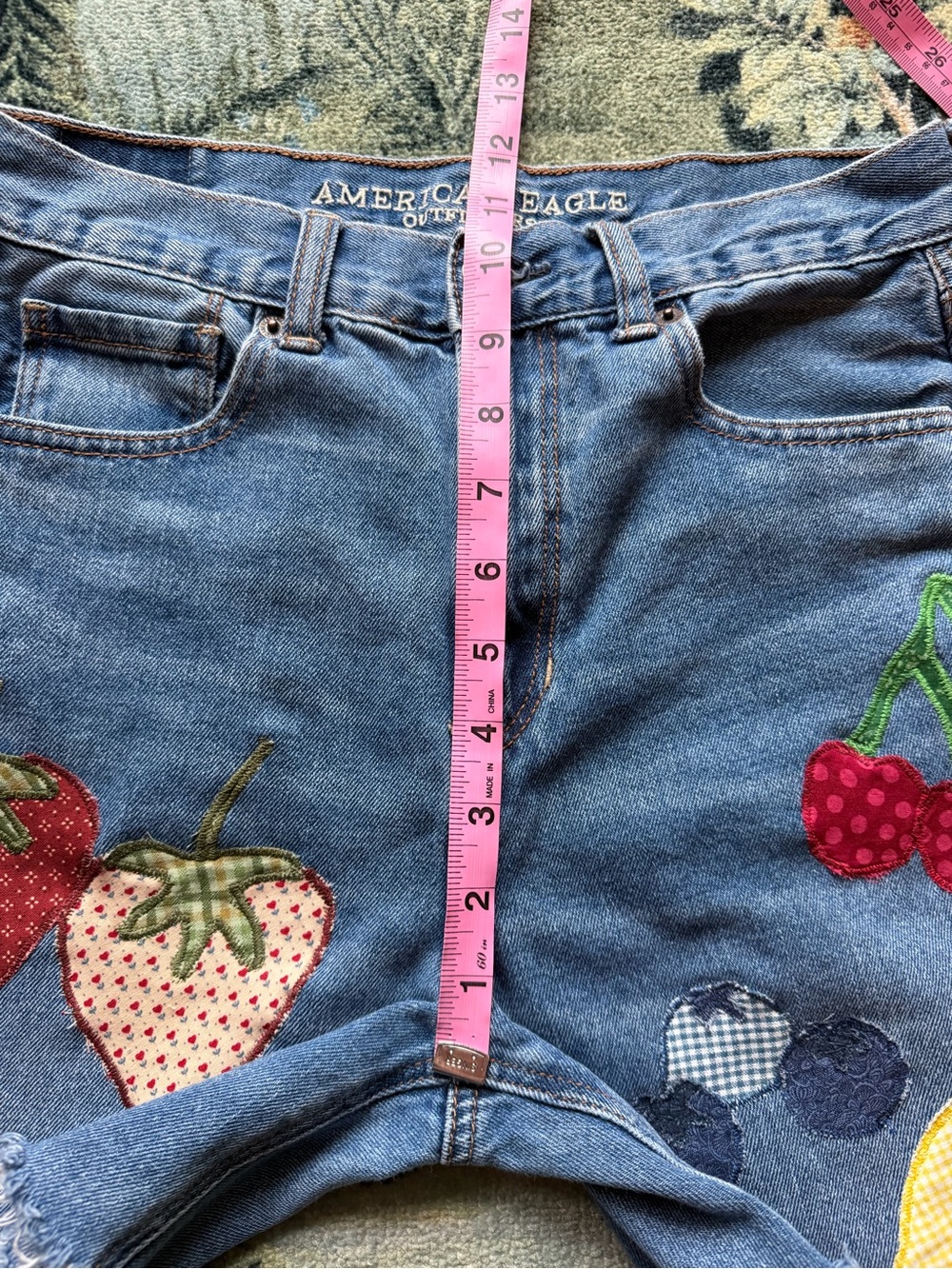 Upcycled American Eagle Fruit Shorts Size 4 - Picture 5 of 5